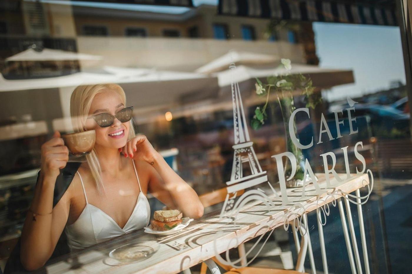 A Comfortable In Caesar & *